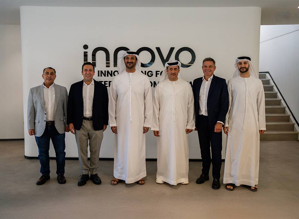 H.E. Abdulla bin Touq Al Marri visits Innovo site - UAE